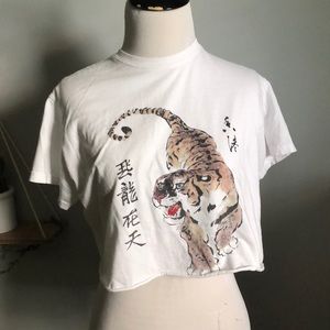 brandy melville graphic tee